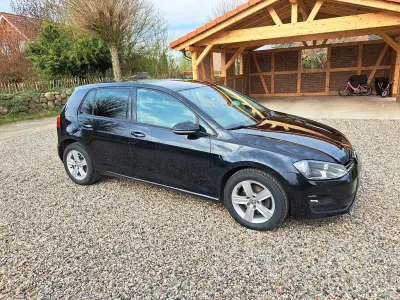 Gebraucht VW Golf VII Comfortline 105 PS (77 kW) 2013 Schwarz Limousine