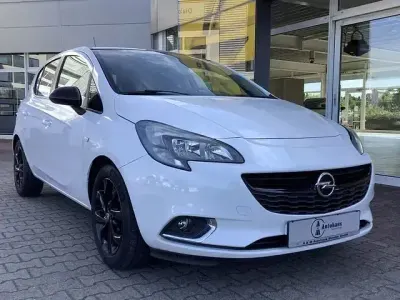 Gebraucht Opel Corsa Color Edition 90 PS (66 kW) 2016 Schnee weiss Kleinwagen
