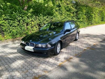 BMW 525