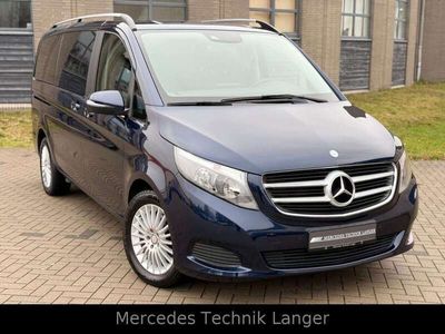 Mercedes V220