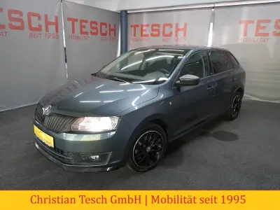 Gebraucht Skoda Rapid Ambition 105 PS (77 kW) 2015 Grau Kleinwagen