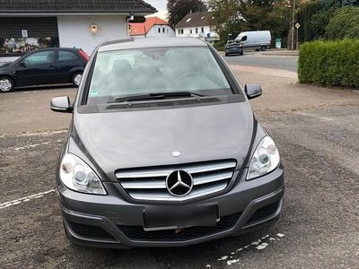 Mercedes B160