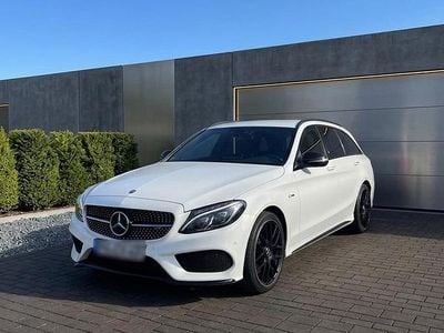Gebraucht Mercedes C43 AMG AMG 367 PS (269 kW) 2018 Weiß Kombi