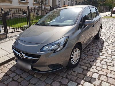 gebraucht Opel Corsa E Selection Plus - Farbe Pepper Dust - wenige Km