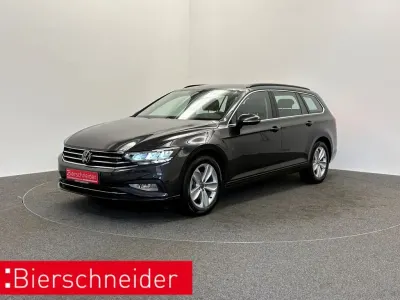 Gebraucht VW Passat Business 200 PS (147 kW) 2023 Grau Kombi