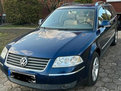 Używany VW Passat Highline 193 KM (141 kW) 2005 Niebieski Kombi