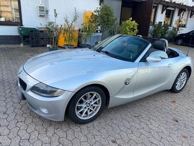 Gebraucht BMW Z4 170 PS (125 kW) 2005 Grau Cabrio