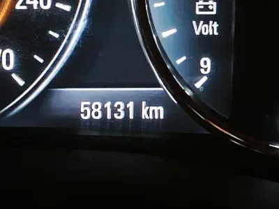 Gebraucht Opel Insignia Dynamic 165 PS (121 kW) 2018 Schwarz Limousine