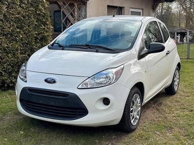 Gebraucht Ford Ka 69 PS (50 kW) 2014 Weiß Kleinwagen