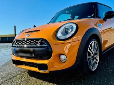 Używany Mini John Cooper Works 192 KM (141 kW) 2015 Andere farben Hatchback