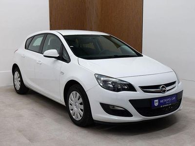 Gebraucht Opel Astra 101 PS (74 kW) 2012 Weiß Limousine