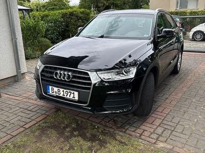 Gebraucht Audi Q3 S-Line 150 PS (110 kW) 2015 Schwarz SUV