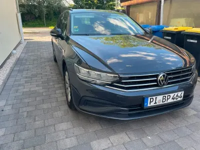 Gebraucht VW Passat 150 PS (110 kW) 2023 Kombi