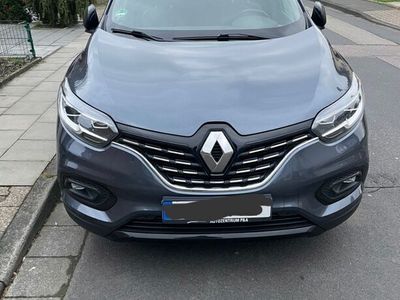 gebraucht Renault Kadjar TCe 140 GPF Black Edition Black Edition