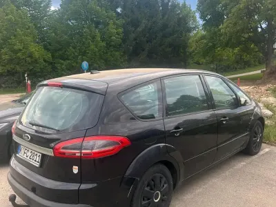 Gebraucht Ford S-MAX S 115 PS (84 kW) 2010 Schwarz Van / Kleinbus