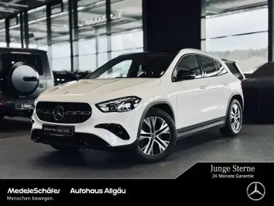 Gebraucht Mercedes GLA220 Night 190 PS (139 kW) 2024 Unilack polarweiß SUV