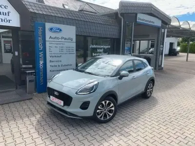 Neu Ford Puma Titanium 125 PS (91 kW) 2025 Grau Kleinwagen
