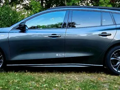 Gebraucht Ford Focus ST-Line X 125 PS (91 kW) 2021 Grau Kombi
