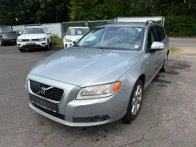 Gebraucht Volvo V70 Ocean Race 185 PS (136 kW) 2008 Silber Kombi