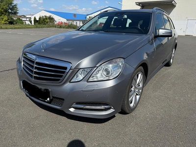 Gebraucht Mercedes E220 Avantgarde 2011 Silber Kombi