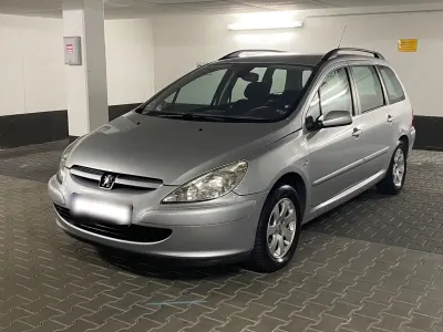 Gebraucht Peugeot 307 Filou 109 PS (80 kW) 2004 Silber Kombi