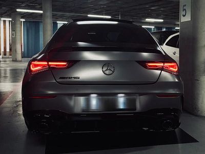 Grau Gebraucht 2020 Mercedes CLA35 AMG AMG Limousine | 36.950 € (Teuer)