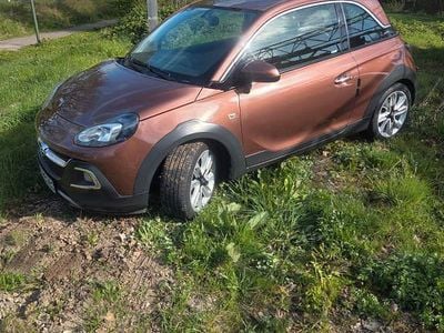 Usata Opel Adam Rocks Rocks 116 CV (85 kW) 2017 Marrone Utilitaria