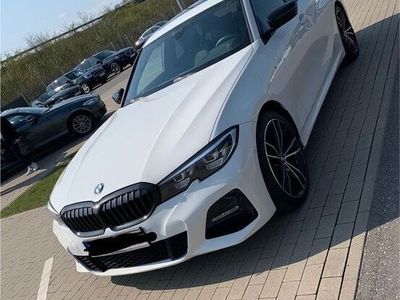 gebraucht BMW 318 d M-Sport BJ 2019