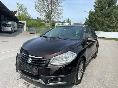 Gebraucht Suzuki SX4 Comfort 120 PS (88 kW) 2015 Braun Limousine