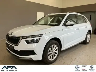 Gebraucht Skoda Kamiq Style 110 PS (80 kW) 2023 Moonweiss metallic SUV