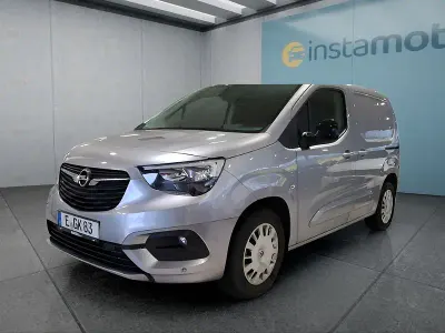Używany Opel Combo 102 KM (75 kW) 2024 Szary Minivan
