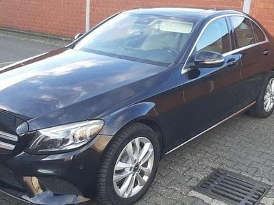 Gebraucht Mercedes C220 194 PS (142 kW) 2019 Schwarz Limousine