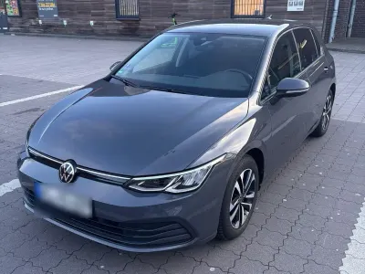Używany VW Golf VII United 150 KM (110 kW) 2021 Szary Hatchback