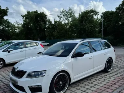 Gebraucht Skoda Octavia RS 184 PS (135 kW) 2015 Weiß Kombi