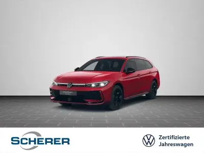 Używany VW Passat R-line 272 KM (200 kW) 2025 Czerwony Kombi