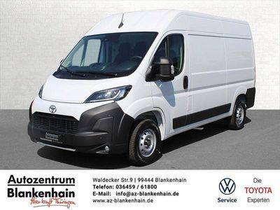 Ice white Gebraucht 2024 Toyota Proace Van / Kleinbus | 34.890 € (Fairer Preis)