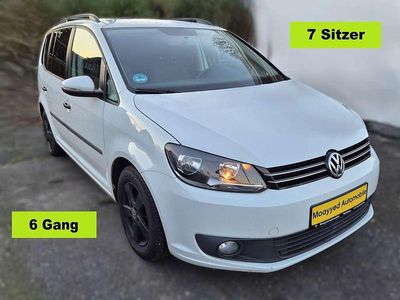 Gebraucht VW Touran Trendline 105 PS (77 kW) 2014 Pure white Van / Kleinbus