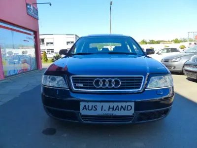 Używany Audi A6 S-Line 150 KM (110 kW) 1999 Niebieski Sedan/Limuzyna