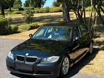 Gebraucht BMW 325 218 PS (160 kW) 2007 Schwarz Limousine