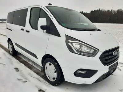 Frozen white Gebraucht 2019 Ford Transit Custom Kombi | 13.999 € (Etwas zu teuer)