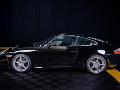 Porsche 911 Carrera