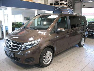 Gebraucht Mercedes V220 Edition 190 PS (139 kW) 2017 Dolomitbraun Van / Kleinbus