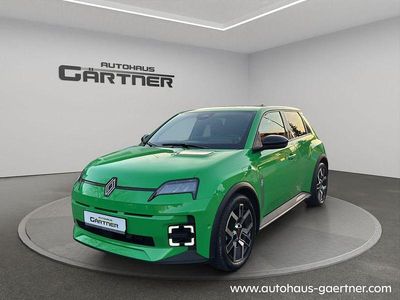 Używany Renault R5 Komfort 110 kW (150 KM) 2025 Zielony Hatchback