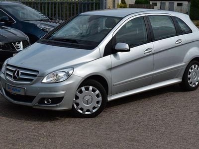 Mercedes B180