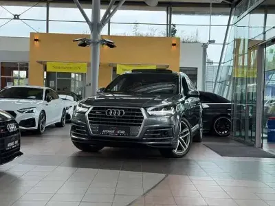 Gebraucht Audi SQ7 Advanced Plus 435 PS (319 kW) 2016 Daytonagrau perleffekt SUV