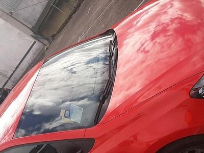 Gebraucht VW Polo 90 PS (66 kW) 2016 Rot Kleinwagen