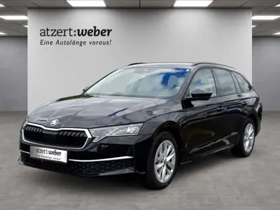 Gebraucht Skoda Octavia Selection 150 PS (110 kW) 2025 Schwarzmagic perleffekt Kombi