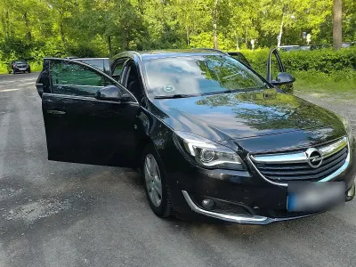 Gebraucht Opel Insignia 136 PS (100 kW) 2016 Schwarz Kombi