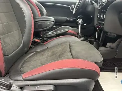 Gebraucht Mini John Cooper Works 231 PS (169 kW) 2018 Rot Kleinwagen