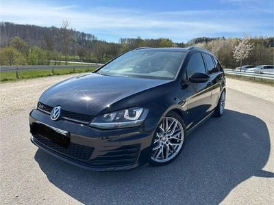 VW Golf VII